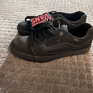 Men’s Vans 7.5 Black